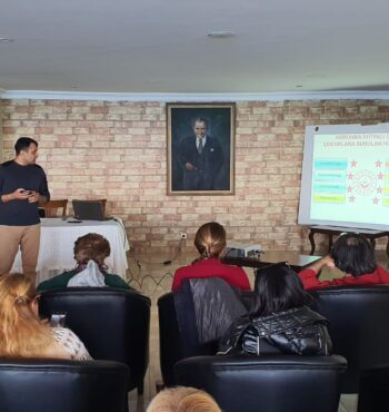 Ahmet Emin Baysal ile Koruyucu Aile sunumu